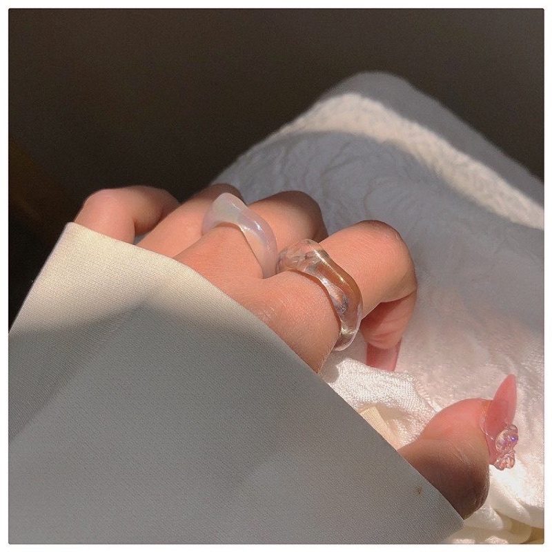 Nhẫn Nhựa Dợn Sóng Đơn Giản Đáng Yêu - TS1487