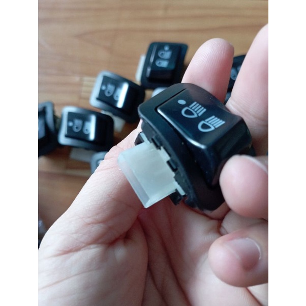 CÔNG TẮC ĐÈN XE MÁY, CÔNG TẮC 3 CHẾ ĐỘ 1 CHÂN, TẮT/MỞ COSPHA CHO XE WS110, RSX, VISION 2021,...