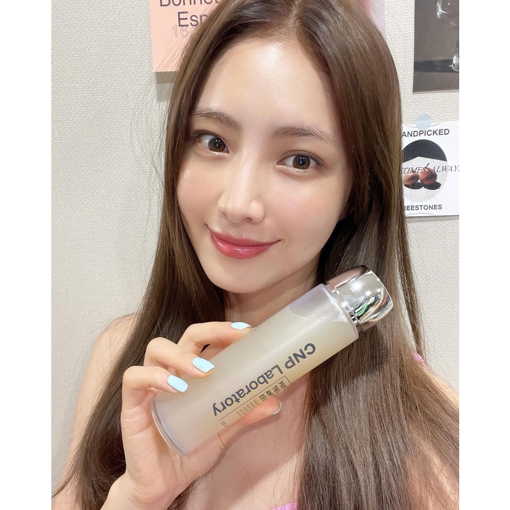 Essence Dưỡng Keo Ong CNP dưỡng da căng bóng