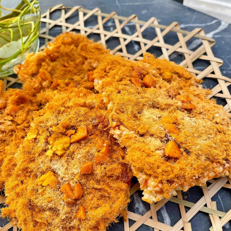 CƠM CHÁY CHÀ BÔNG TÓP MỠ