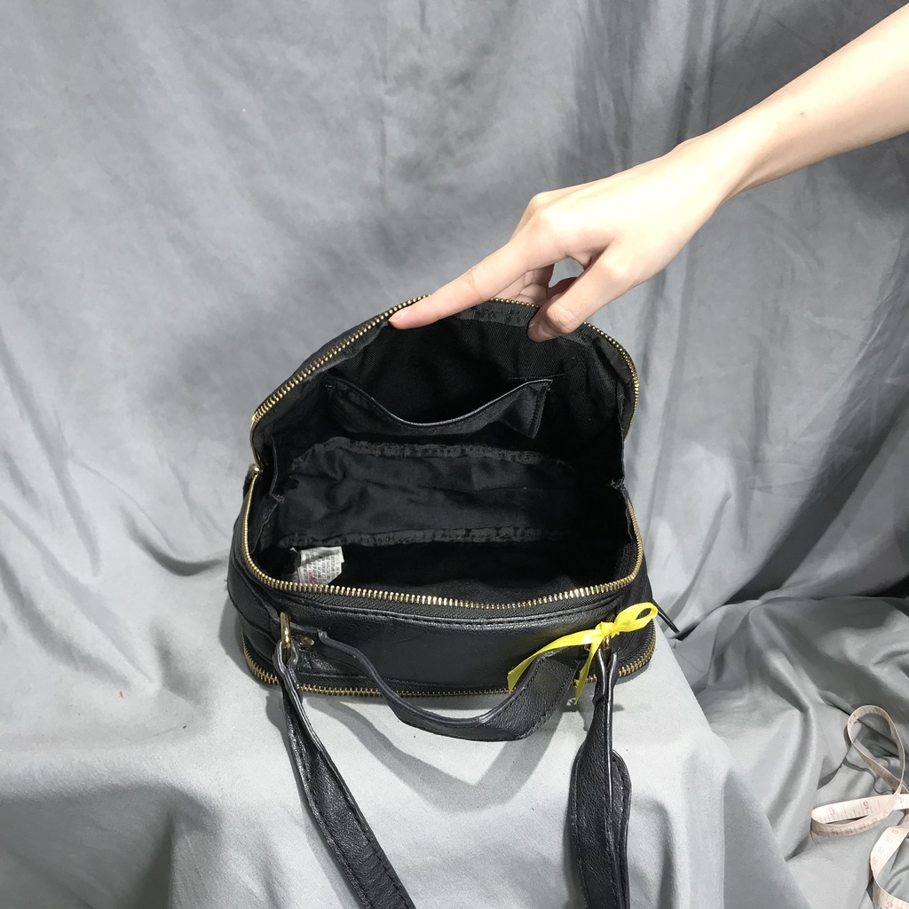 Túi si nhật da trơn màu đen hiệu FORE.VER 21