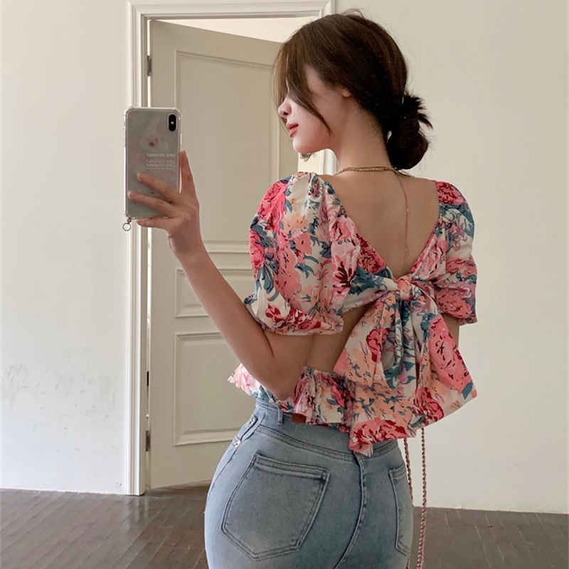 Áo Kiểu Tay Ngắn Phồng Cổ Vuông Họa Tiết Hoa Phong Cách Retro