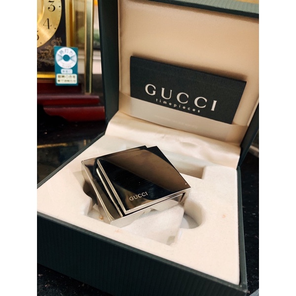 Đồng hồ bàn Guccii Auth Thuỵ Sĩ nguyên hộp sách