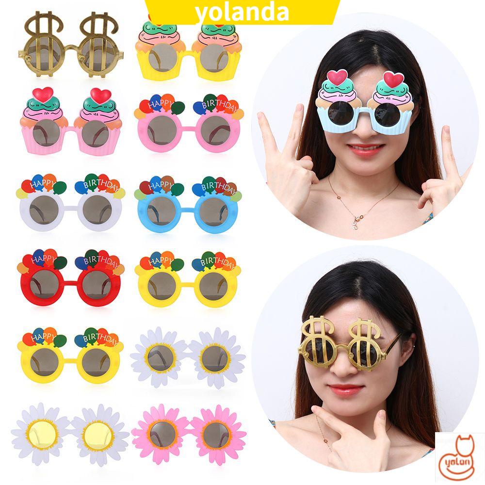 Kính mát hình hoa hướng dương vui nhộn dùng trang trí tiệc sinh nhật