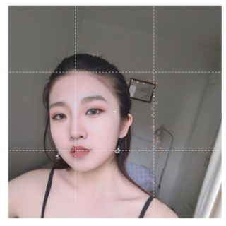 Bông tai đá pha lê vuông