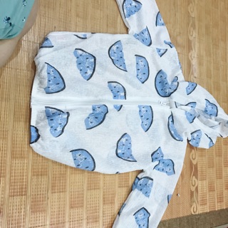 Áo chống nắng cho bé