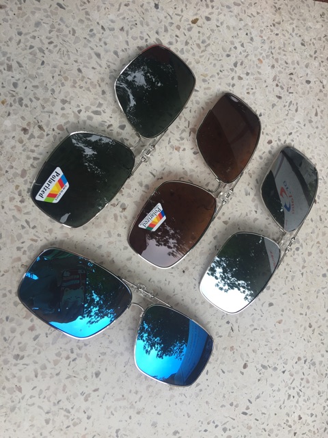 Kẹp kính râm viền bạc + hộp bảo vệ | BigBuy360 - bigbuy360.vn