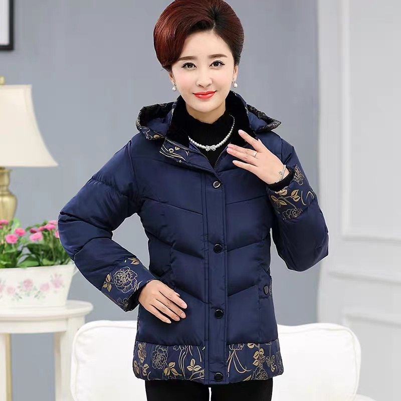 Áo phao tặng bà, tặng mẹ