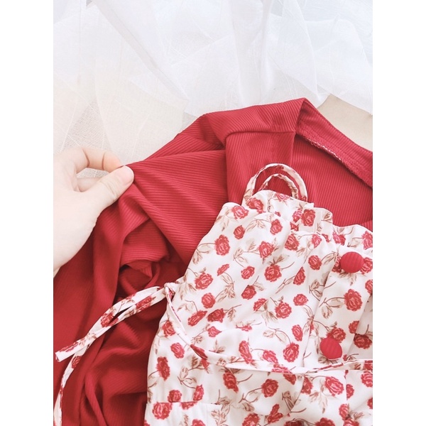 Set váy hai dây hoa hồng cúc bọc xòe dài mix áo len tăm đỏ tiểu thư loại 1 | BigBuy360 - bigbuy360.vn