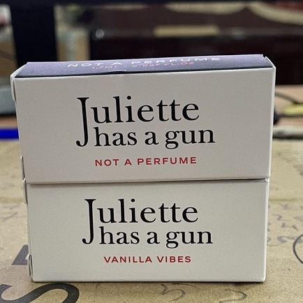 Vial chính hãng nước hoa Juliette Lipstick Fever, Not a Perfume [1.7ml] | Thế Giới Skin Care