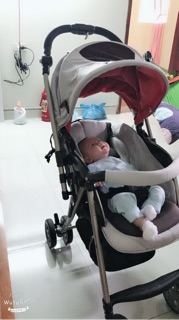 Xe đẩy combi granpanseo thanh lý