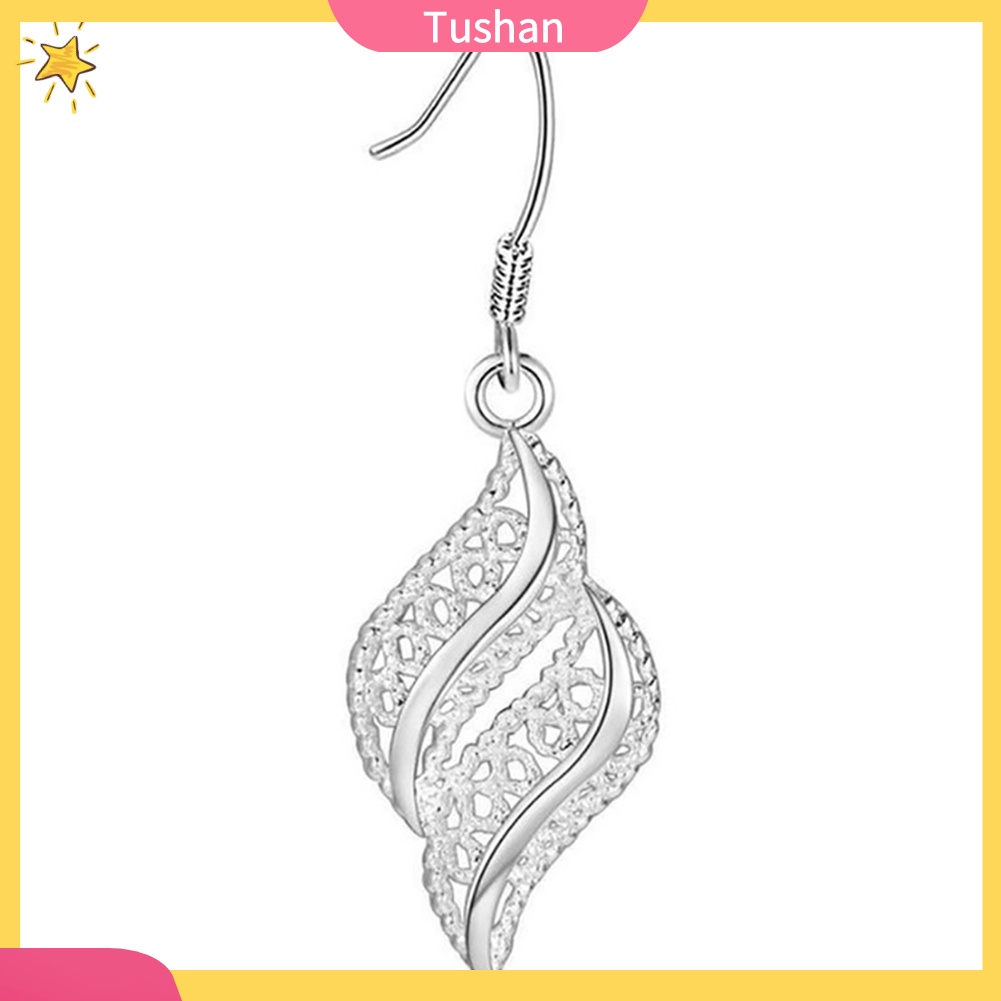 Đôi Khuyên Tai Bằng Hợp Kim Kiểu Dáng Hình Học Thời Trang Cho Bạn Nữ