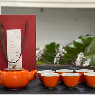QUÀ TẶNG BỘ ẤM CHÉN PHA TRÀ KAMAMILA