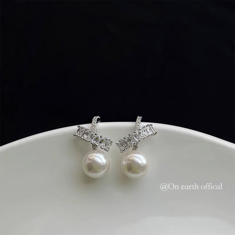 Bông tai dài nữ tính đính hạt