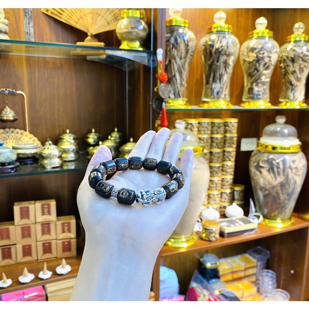 Vòng Trầm Hương Sánh Chìm mix Charm Bạc- vòng tay gỗ tự nhiên nam, nữ