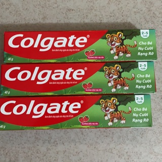 Kem đánh răng Trẻ em Colgate hương dâu 40g
