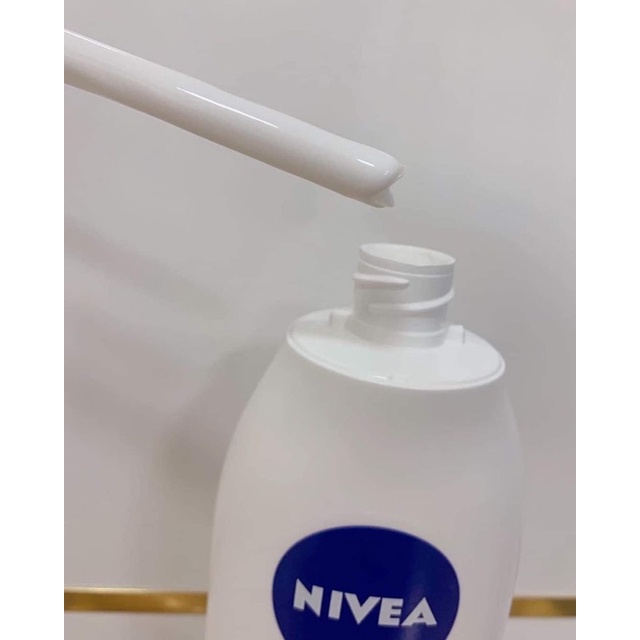 Sữa Dưỡng Thể Trắng Da NIVEA Extra White Thái Lan 600ml