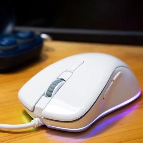 Chuột Gaming Dareu EM908 LED RGB 16 Triệu Màu BRAVO sensor Switch 50 Triệu Lần Bảo Hành 24 Tháng