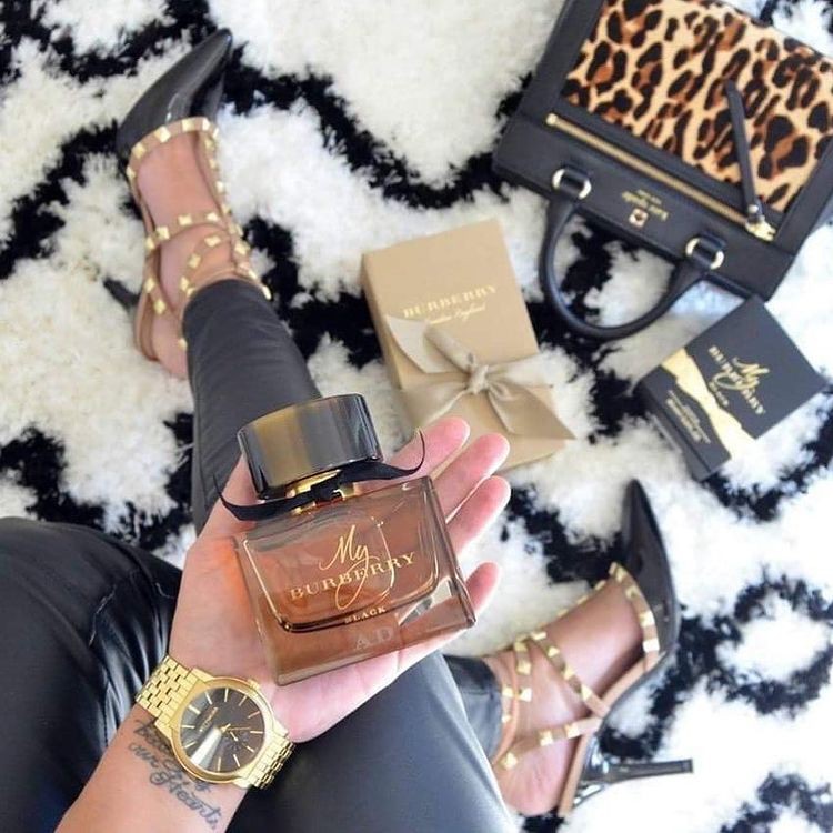 [Mã 1512FMCGSALE1 giảm 10% đơn 250K] [Mẫu thử 10ml] Nước hoa nữ My Burberry Black Eau de Parfum | BigBuy360 - bigbuy360.vn