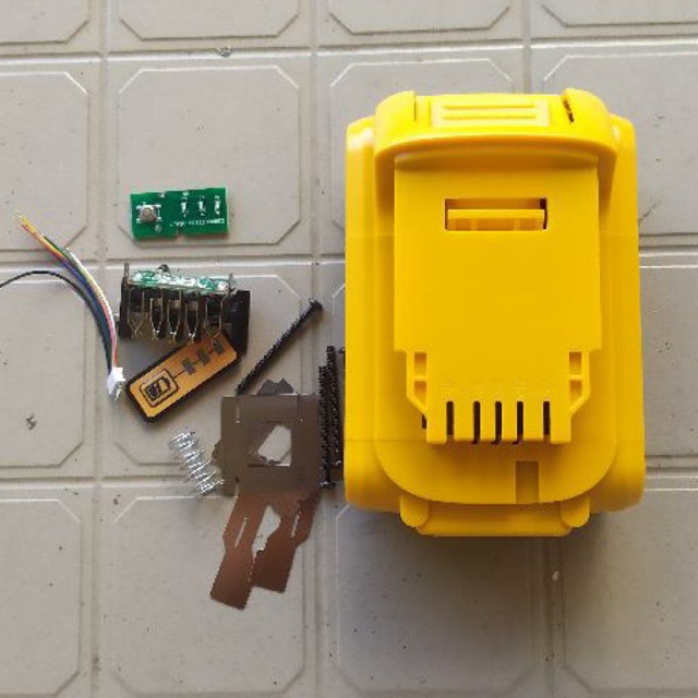 Vỏ mạch dewatl 18v 5s2p