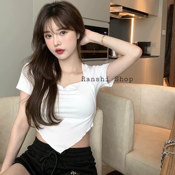 Áo Croptop Nữ Tay Ngắn Cổ Vuông WILA Hot Trend Cực Xinh Xắn Chất Thun Dày Dặn Mịn Mát Ôm Body Quyến Rũ Dễ Phối Đồ Loại 1 | BigBuy360 - bigbuy360.vn
