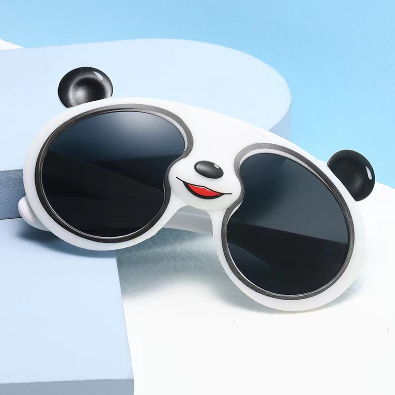 Kính Mát Silicon Hình Gấu Trúc Thời Trang Cho Bé (24h)