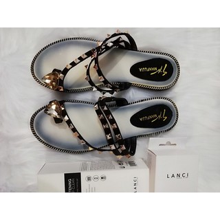 Dép sandal quai đính đá trái tim hot quá đi H153320