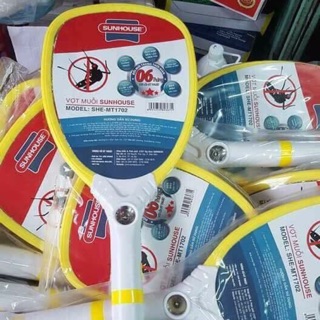 Vợt muỗi kèm 2 đèn pin