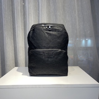 Balo LV logo chìm ( Ảnh tự chụp )