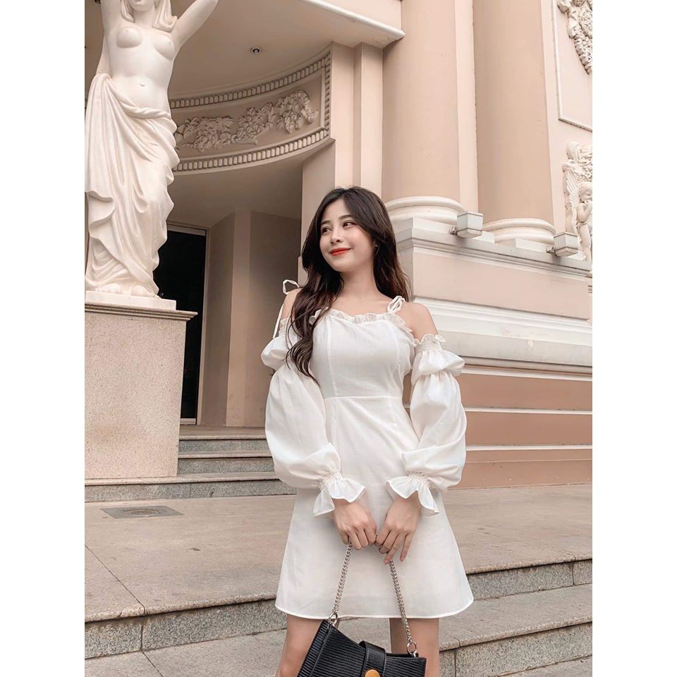 Đầm trắng trễ vai dạo phố cực hot (Có ảnh thật)