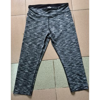 Quan tập hàng xuất dư