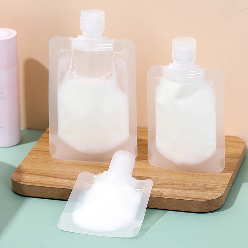 Túi Đựng Dầu Gội/ Sữa Tắm Có Nắp Lật Tiện Dụng Mang Theo Du Lịch