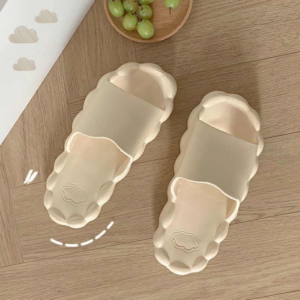 Dép chống trượt kiểu dáng đám mây dễ thương thời trang tại nhà dành cho nữ