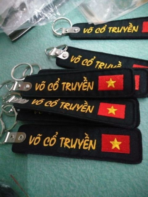 Móc khóa thêu 2 mặt Taekwondo - Karate - Võ Cổ Truyền - Vovinam
