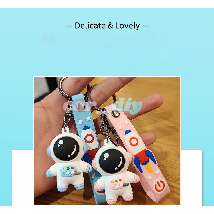 Móc Khóa Hình Phi Hành Gia Hoạt Hình Đáng Yêu