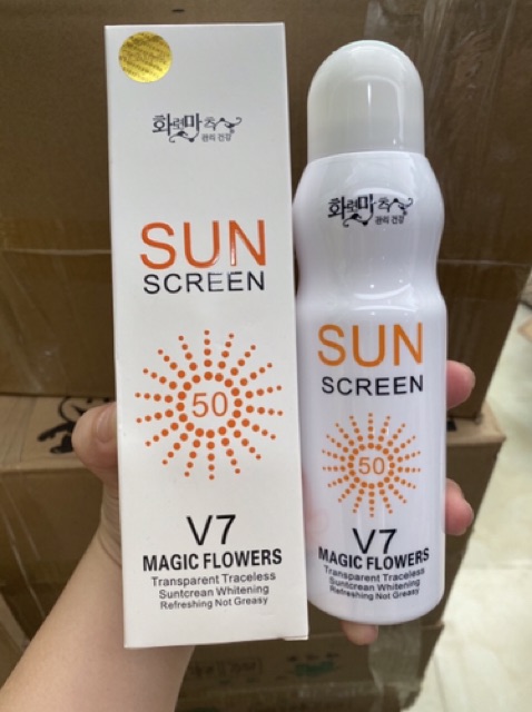 Xịt chống nắng Hàn Quốc Sun Screen V7