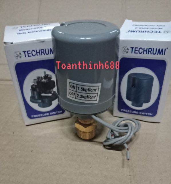 Rờ le máy bơm tăng áp Techrumi (tặng ren ngoài 21/17mm thau)