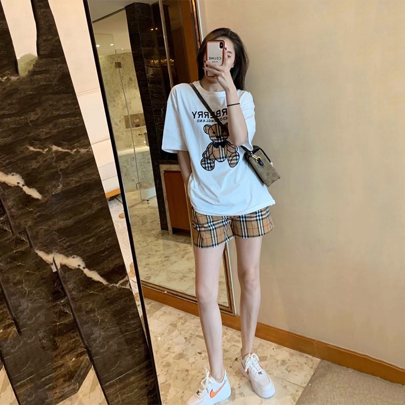 Bộ quần áo mùa hè mẫu "Bueberry" dành cho phái đẹp (40-62kg). Chất liệu thoáng mát, không phai màu. HT20