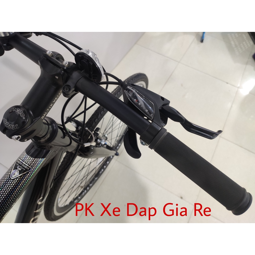 Xe đạp Touring BALTIK VAIRAS, Khung nhôm siêu nhẹ, Bộ đề Shimano 3x8 (24 tốc độ), Xe mới khuyến mại 5 món phụ kiện