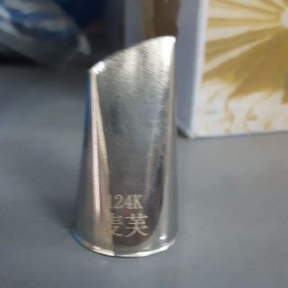 Đui hoa hồng thẳng 124K