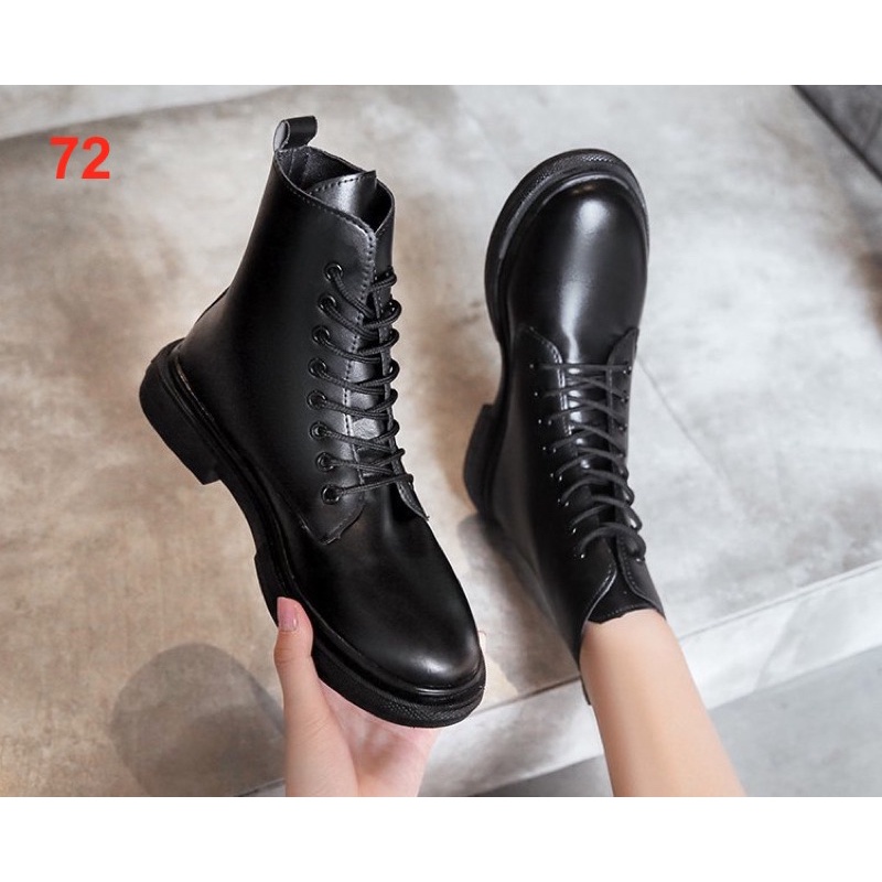 Bốt nữ thời trang màu đen giày GT72 - GOLDSNEAKER