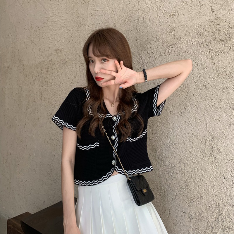 Áo Sơ Mi Tay Ngắn Cổ Búp Bê Họa Tiết Hoa Thời Trang Mùa Hè 2022 Cho Nữ