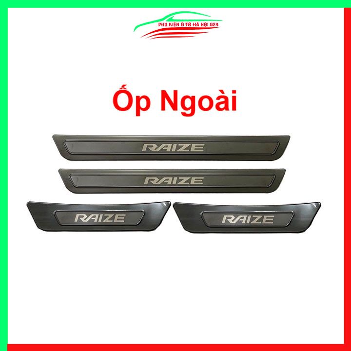 Ốp bậc cửa nẹp bước chân TITAN ô tô Raize 2021-2024 chống trầy bảo vệ xe