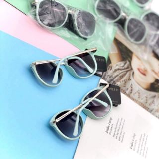 Kính mát Forever21 (hồng)