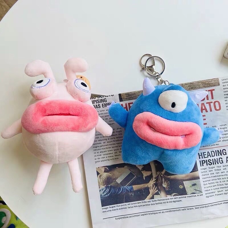 Móc chìa khoá quái vật xấu xí