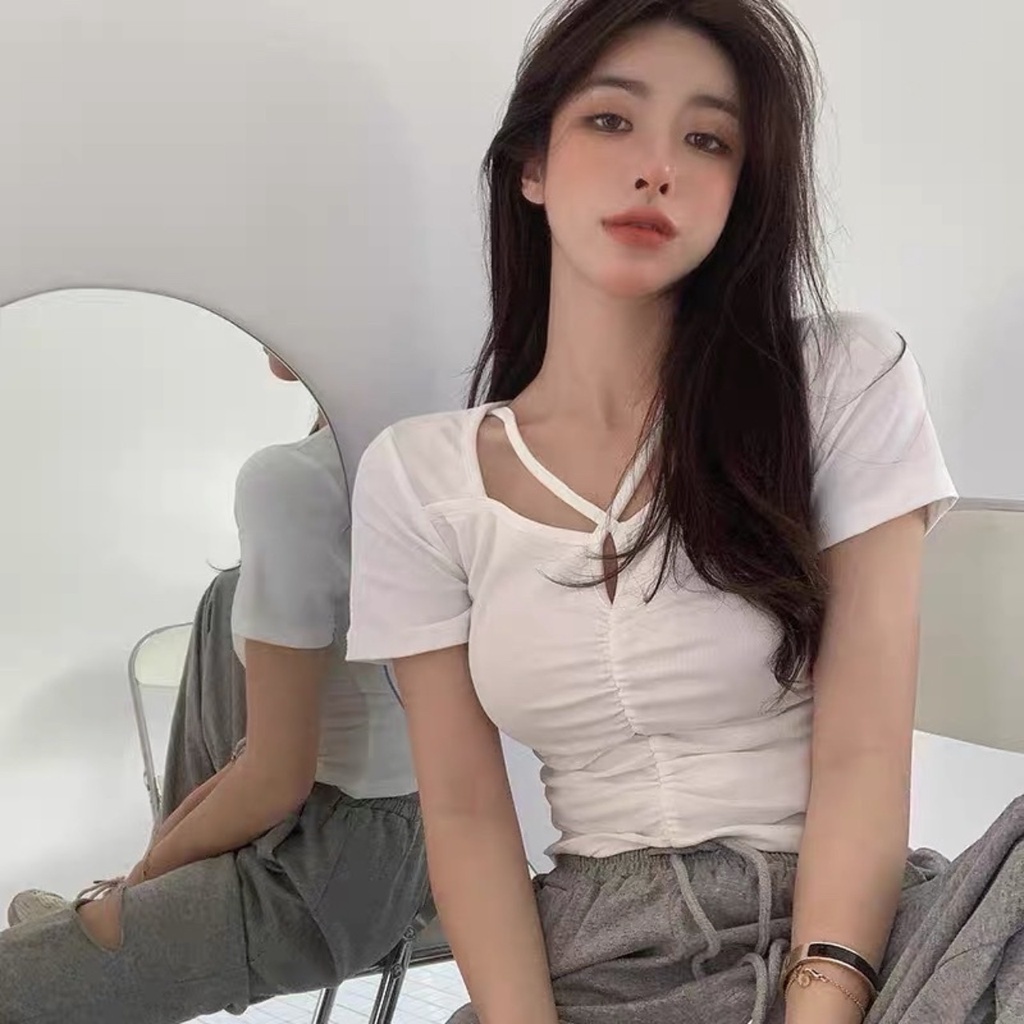 Áo thun tay ngắn có dây yếm choàng cổ dúm ngực freesize cực sexy