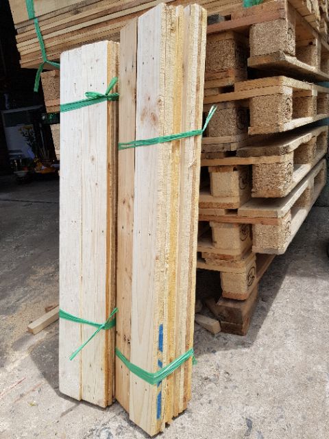 10 thanh gỗ thông pallet dài 110 cm bào 1 mặt