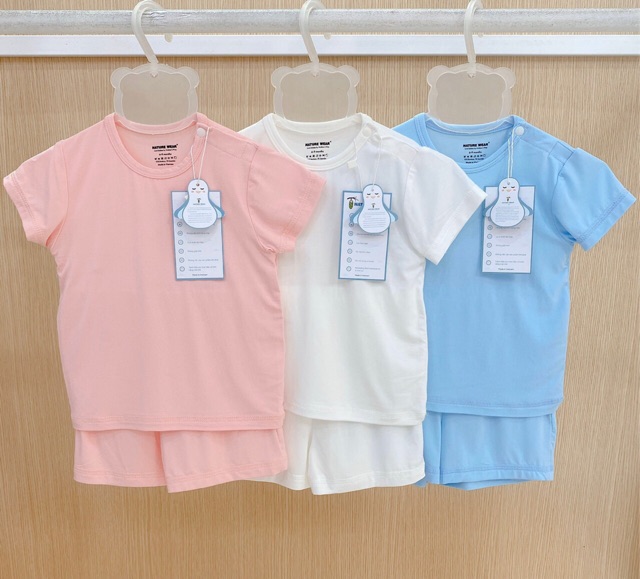 Nature Wear - Bộ cộc cài vai vải Bamboo