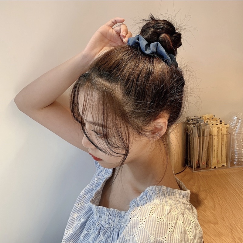 Scrunchies dây cột tóc vải xô đũi phồng có tag gấu xinh xắn nhiều màu dành cho bạn gái