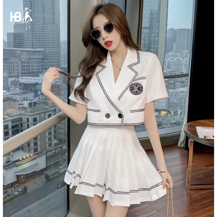 Set áo vest mix chân váy xếp ly HB thiết kế logo viền đủ size S061 | BigBuy360 - bigbuy360.vn
